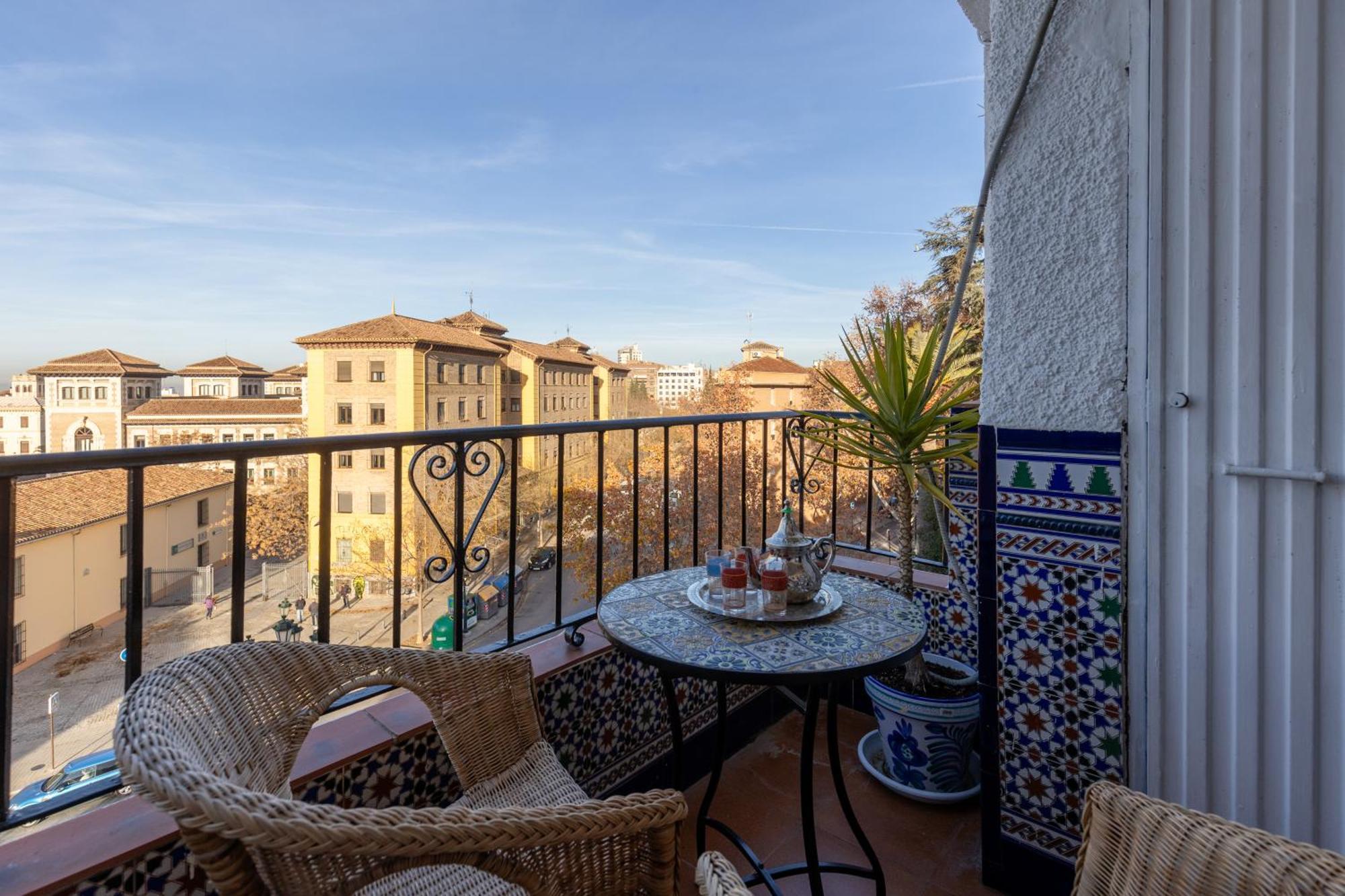 Apartamento Ático Albaicin bajo Arco Elvira Catedral 3 min Granada Exterior foto