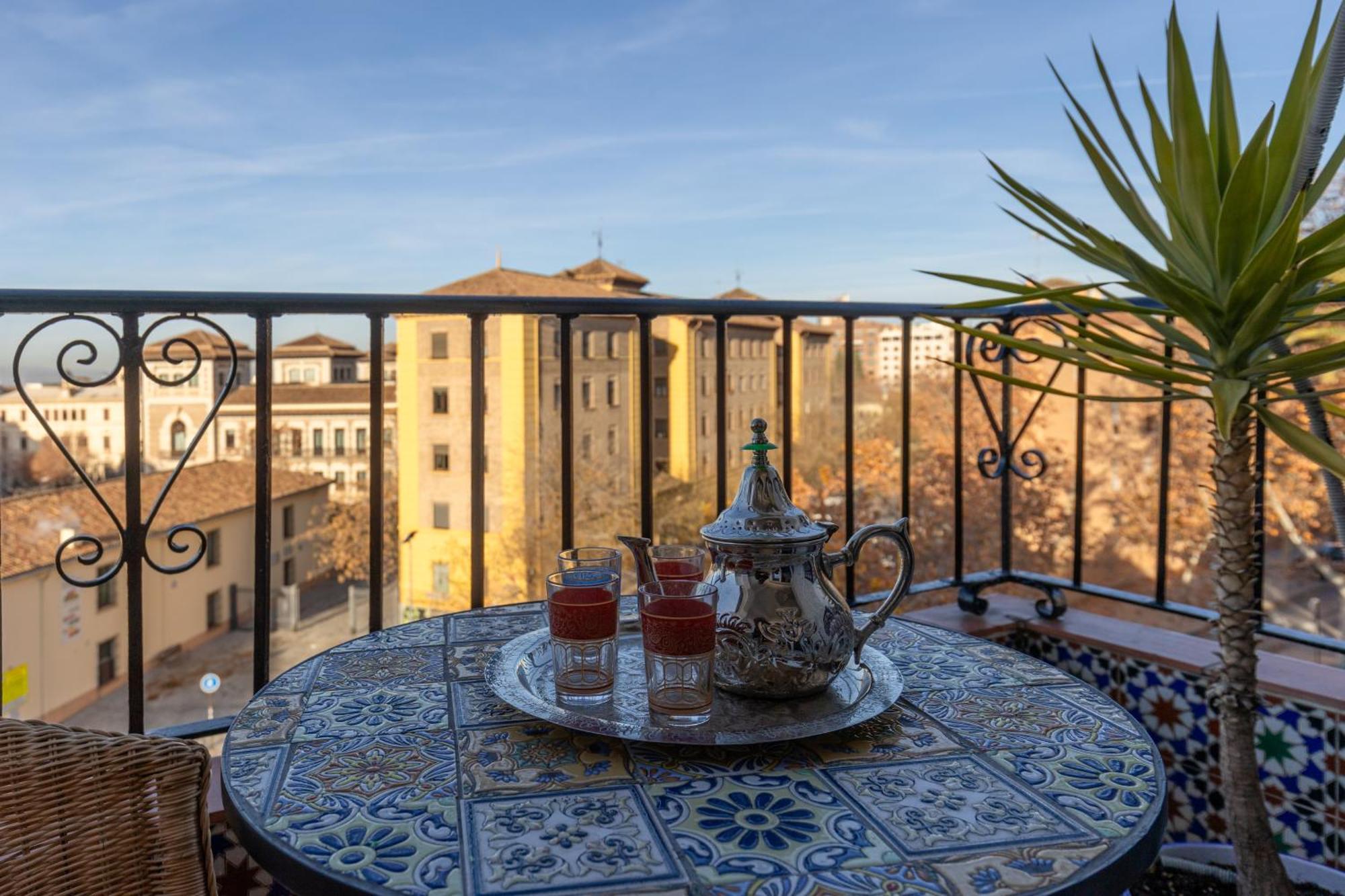 Apartamento Ático Albaicin bajo Arco Elvira Catedral 3 min Granada Exterior foto